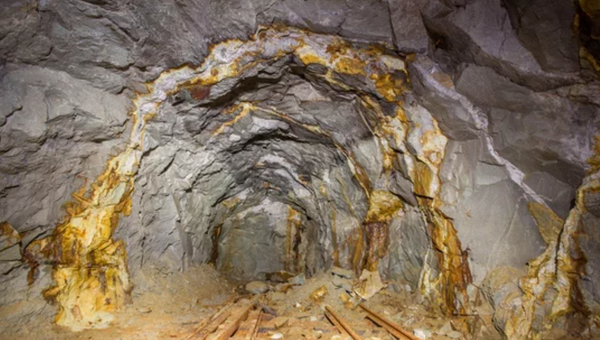The Biggest Deal in Gold Mining History: Newcrest Mining's Proposal to Take Over Newmont